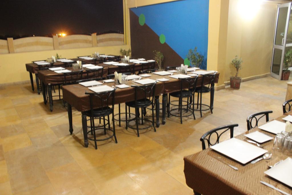 Hotel Imperial Jaisalmer Exteriör bild