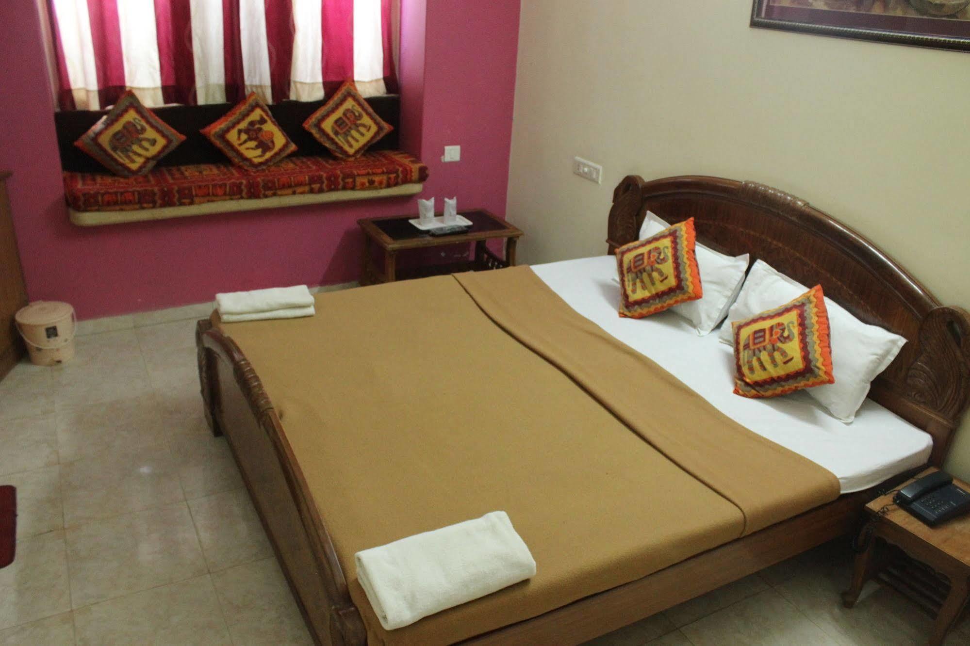 Hotel Imperial Jaisalmer Exteriör bild