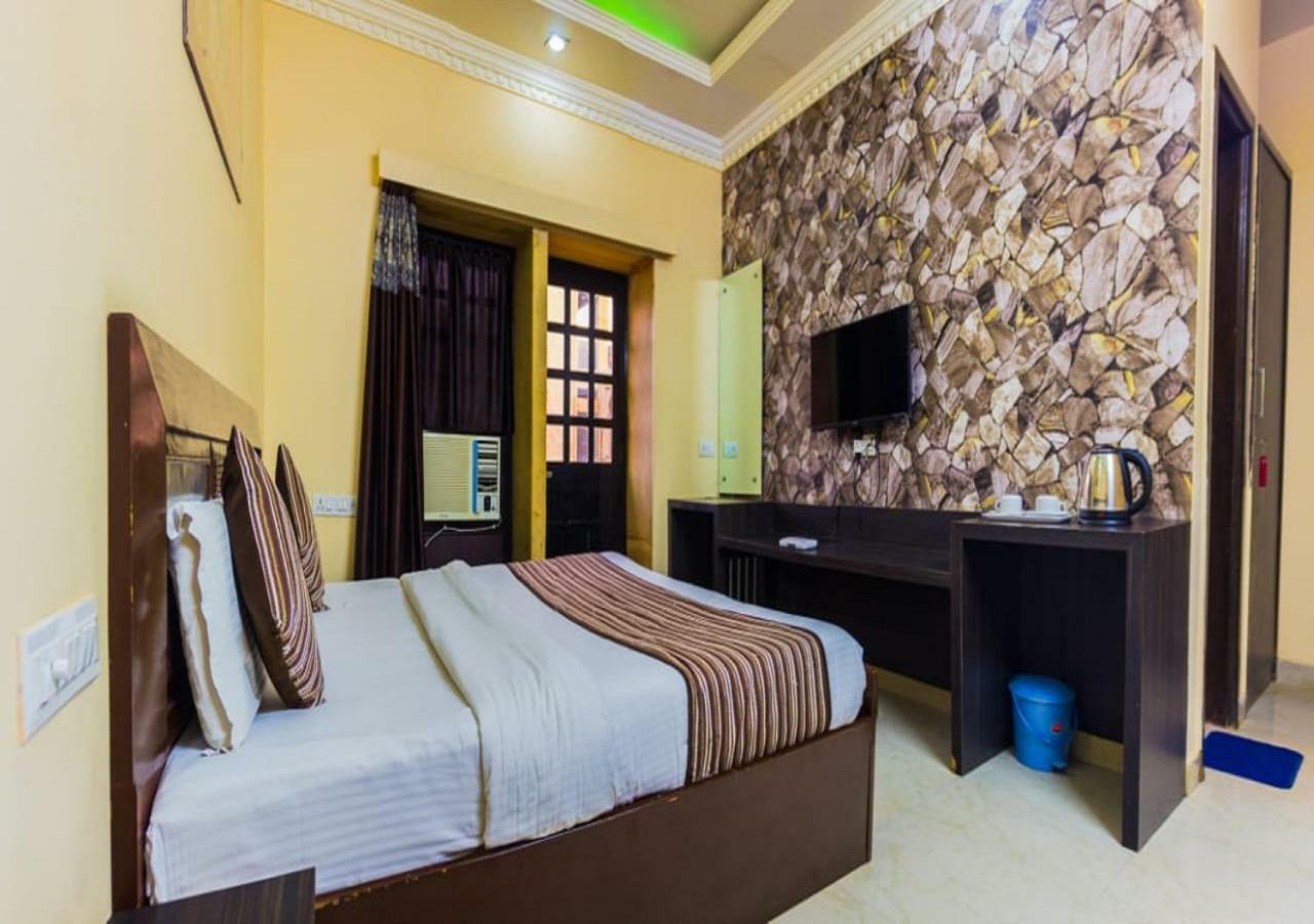 Hotel Imperial Jaisalmer Exteriör bild