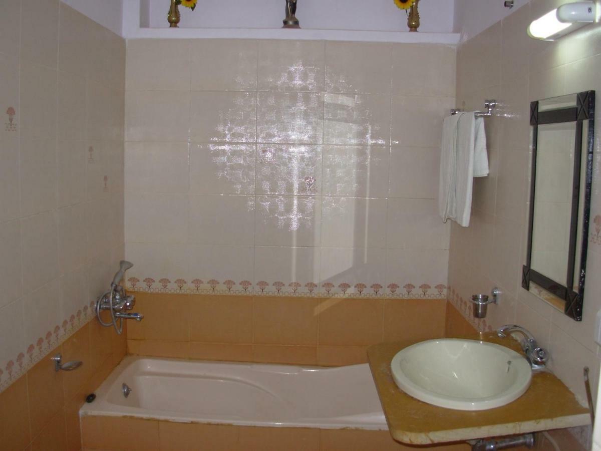 Hotel Imperial Jaisalmer Exteriör bild